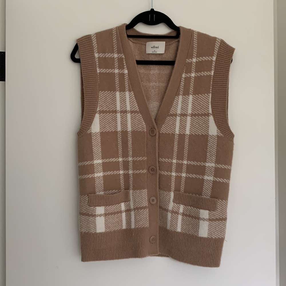 Wilfred Hattie Vest - Picture 3 of 3